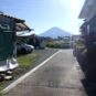 前面道路から見た富士山